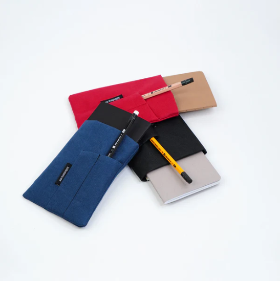 La Libreteria Sleeve Pocket