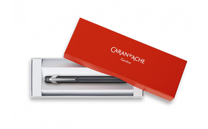 Caran d'Ache 849 Metal Black Pluma Fuente